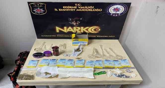 Zehir tacirlerine operasyon