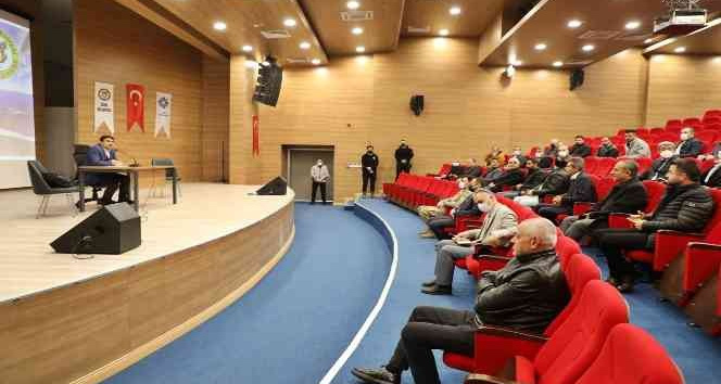 Cizre Kaymakamı Tunç, merkez mahalle muhtarlarıyla bir araya geldi