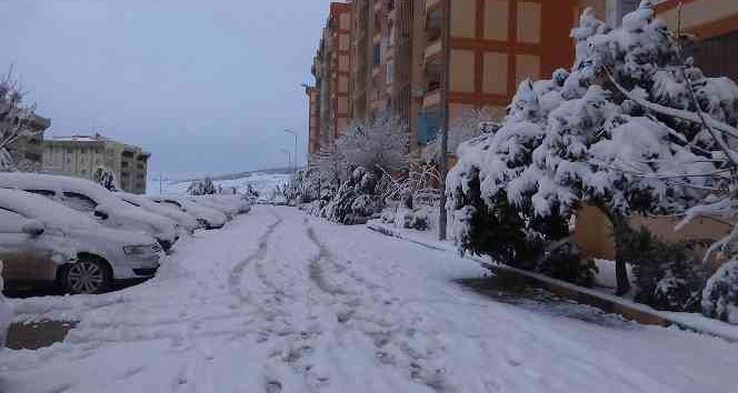Kilis’te 109 köy yolu kar nedeniyle kapandı