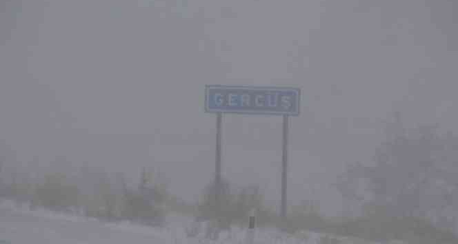 Gercüş’te kar yağışı nedeniyle zincirleme kaza: 1 ağır yaralı