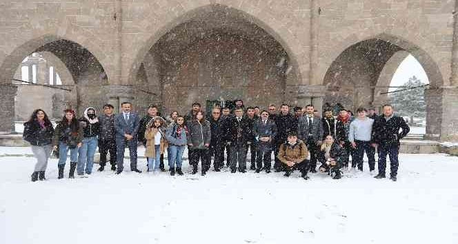 Rektör Aktekin, öğrencilerle Buluştu