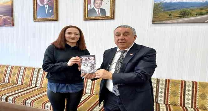 Ünsal, Iğdır Üniversitesi’nde okuyan Azerbaycanlı öğrencilerin sorunlarını dinledi