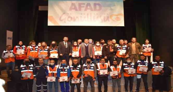 Niğde’de bin 803 AFAD gönüllüsüne kimlik verildi