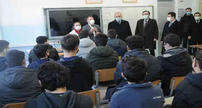 Bu liseden mezun olanın işi hazır