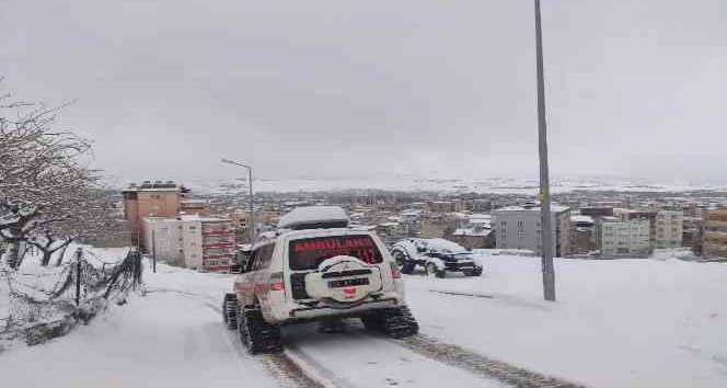 87 yaşındaki hasta kadın UMKE ekiplerince kurtarıldı