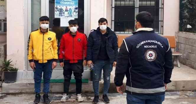 Sahte pasaportla yakalanan yabancı uyruklu 3 kişi sınır dışı edilecek