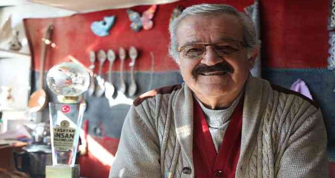 Konya’nın yaşayan tek tahta kaşık ustası kaşıkçılığı yaşatmaya çalışıyor