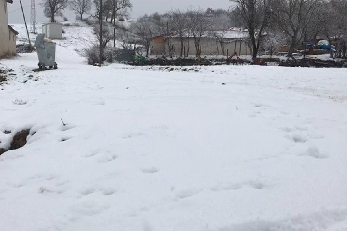 Edirne'de başlayan kar, İstanbul'un kapısına dayandı