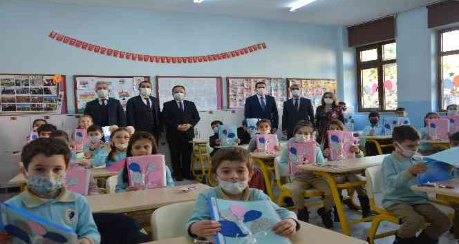 Ünye’de 24 bin 860 öğrenci karne aldı