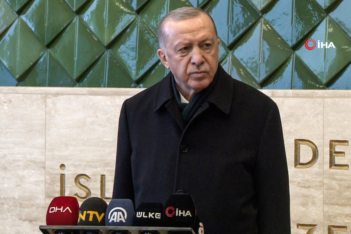 Cumhurbaşkanı Erdoğan: 'Rusya ve Ukrayna arasında bir barışın hakim olmasına biz arabulucu olabiliriz'