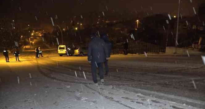 Kırıkkale’de beklenen kar yağışı başladı