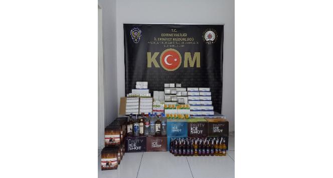 Edirne’de kaçak içki ve cinsel ürün ele geçirildi