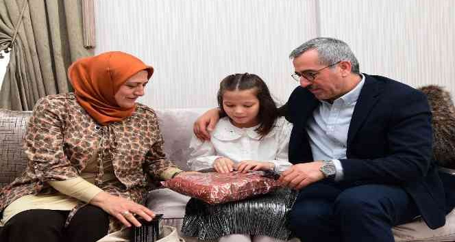 Şehit kızı Zeynep’e doğum günü sürprizi