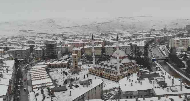 Çankırı’daki yoğun kar yağışı havadan görüntülendi