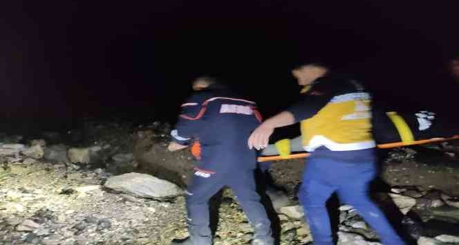 Darp edildikten sonra uçuruma atılan kadının imdadına AFAD yetişti