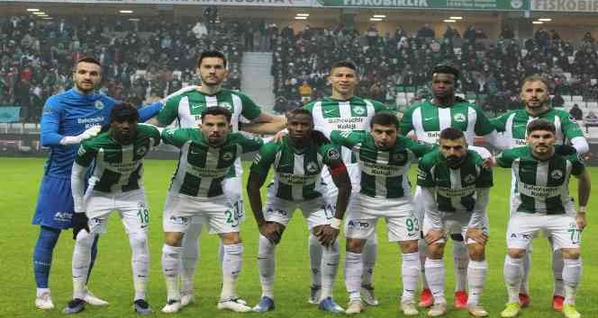 Spor Toto Süper Lig: GZT Giresunspor: 1 - Aytemiz Alanyaspor: 2 (İlk yarı)