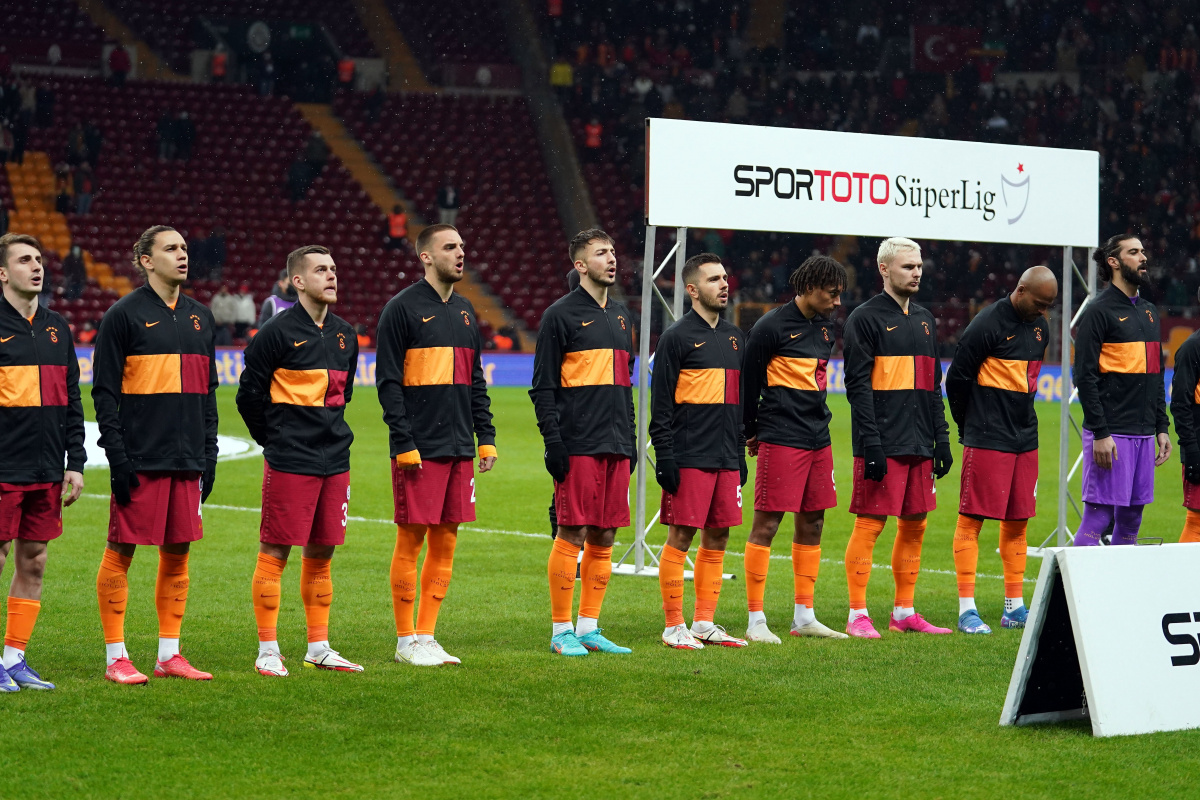 Galatasaray'da 5 değişiklik