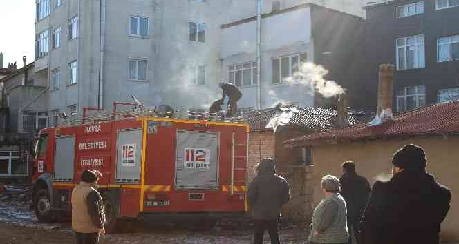 Edirne’de bacada çıkan yangın korkuttu