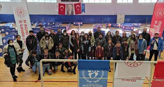 Gercüş’te ’Labirent Oryantiring Yarışması’ düzenlendi