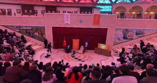 Sümeyye Erdoğan Bayraktar, Türk Dünyası Bilim Kültür ve Sanat Merkezi’ni ziyaret etti