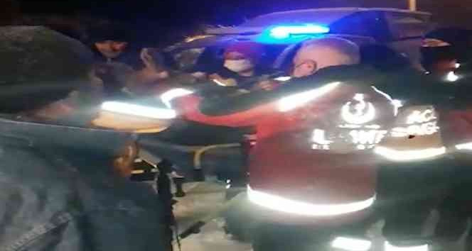 Yolu kapanan köyde mahsur kalan hasta için ekipler seferber oldu