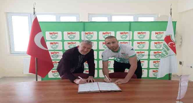 Kırşehir Belediye Spor Sinan Özkara ile anlaştı