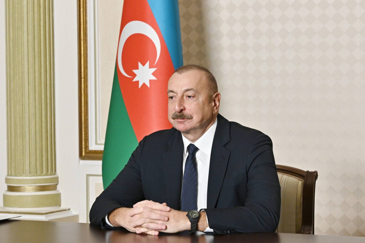 Aliyev, İran Yol ve Şehircilik Bakanı Kasımi'ni kabul etti