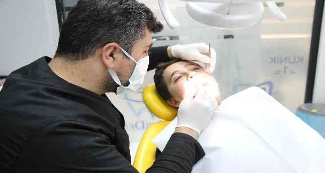 Diş çürümelerinde sebep yüzde 85’le aşırı şekerli besinler