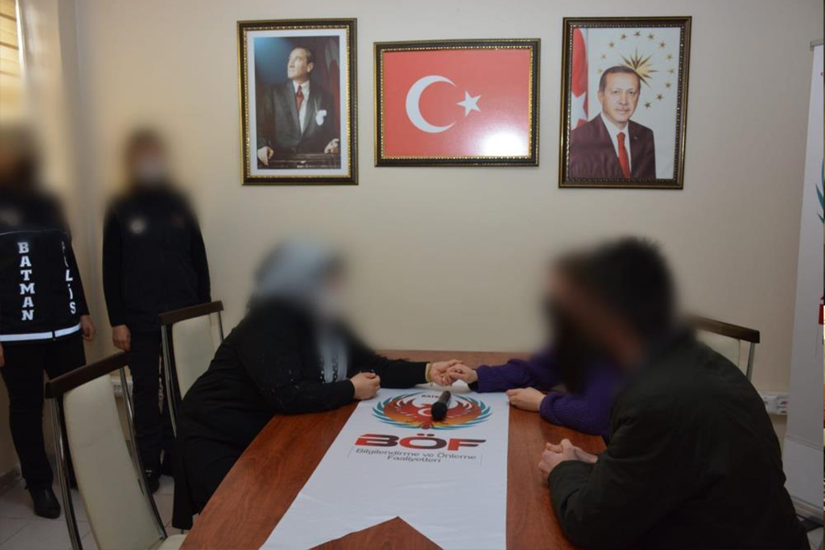 Batman'da aileleriyle buluşan teröristler, HDP-PKK ilişkisini gözler önüne serdi