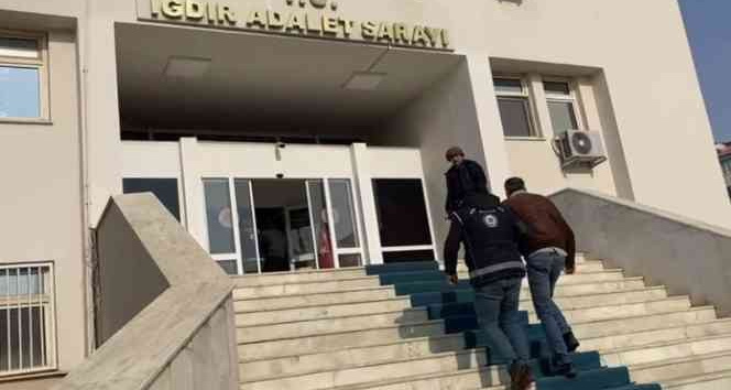 Iğdır merkezli göçmen operasyonunda 4 tutuklama