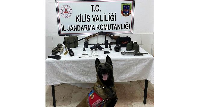 Jandarma Kilis’te göçmen kaçakçılarına göz açtırmıyor