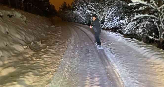 Doğaseverlerin snowboard heyecanı