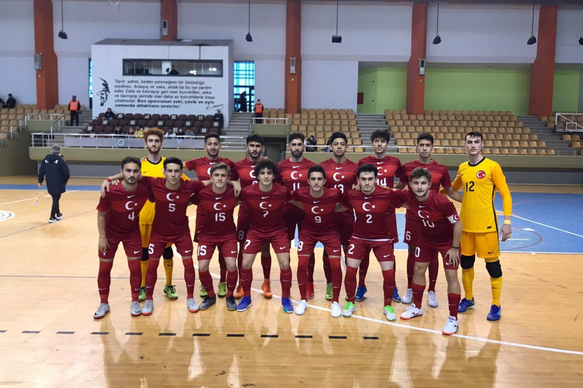 A Milli Futsal Takımı'nın hazırlık kampı kadrosu açıklandı