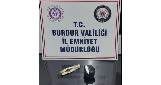 Burdur’da narkotik timlerinin durdurduğu araçtan kokain çıktı