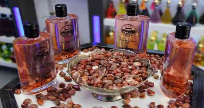 Mardin’de üretilen akik taşı kolonyasına Türkiye genelinde rağbet