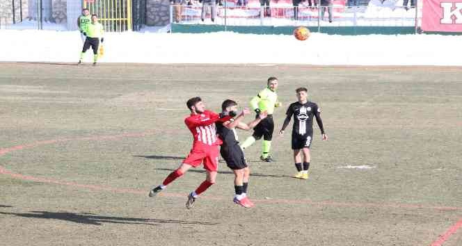 TFF 3. Lig: Karaman Belediyespor: 2 - Kahta 02 Spor: 2