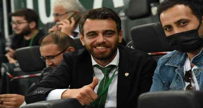 Bursaspor Kulübü, Emin Adanur’un istifasını kabul etti