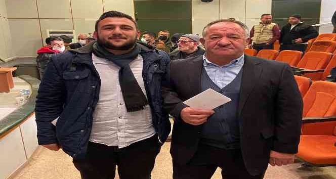 Ahlat Şoförler Odası Başkanlığına Cemil Gülsar seçildi
