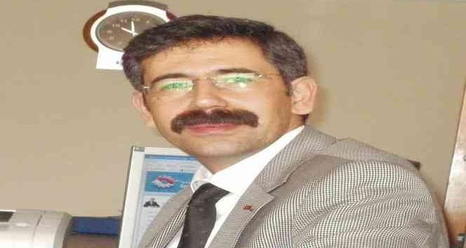 Yoldan karşıya geçerken aracın çarptığı Giresun Sanayi ve Teknoloji İl Müdürü Hacı Bekir Tuncer yaralandı