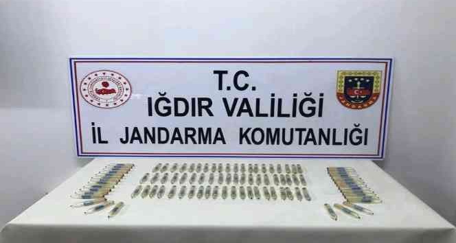 Iğdır’da 1 milyon 200 bin TL değerinde ’yılan zehri’ ele geçirildi