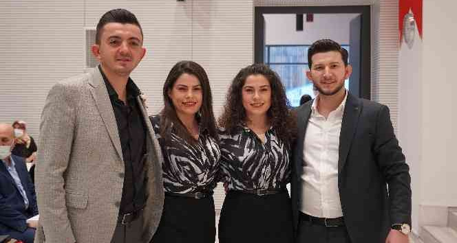 02.02.2022’de ikiz kardeşler nikah kıydı