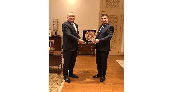 Rektör Aktekin’den Kıratlı’ya ziyaret