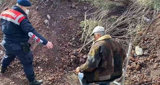 Arkeolojik sit alanında kaçak kazı yapanlar suçüstü yakalandı