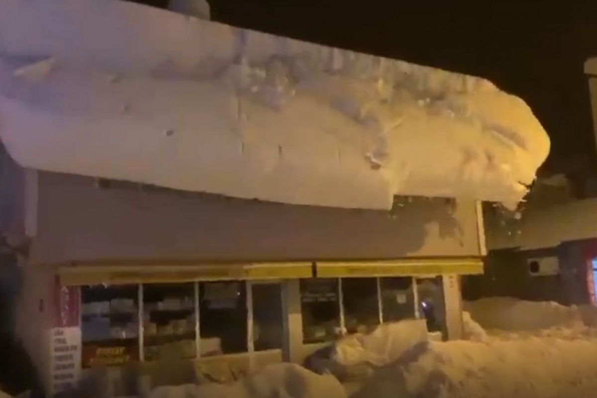 Çatılardaki tehlike kameralara yansıdı