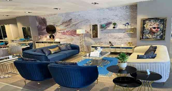 2022’nin en yeni mobilya takımı mağazadaki yerini aldı