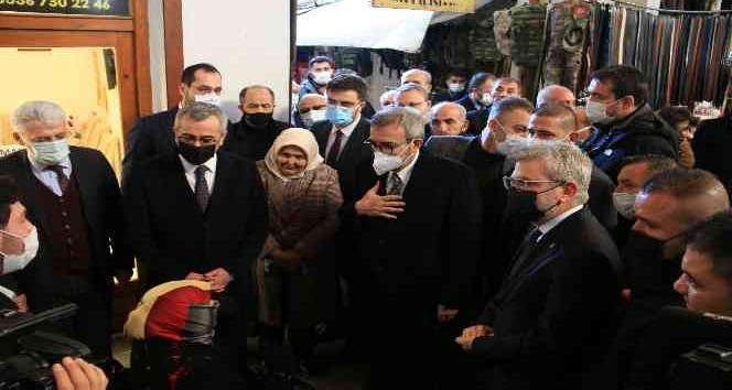 AK Partili Ünal: “AK Parti demek bu milletin derdini çözmek ve sonuca bağlamak demek”