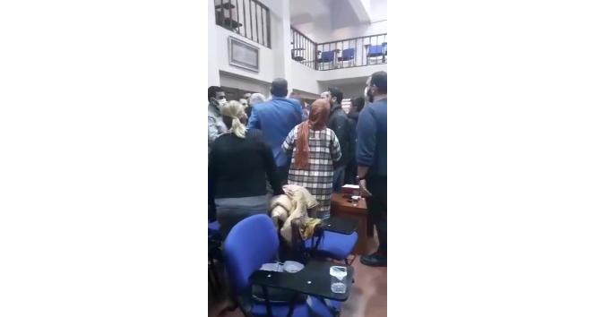 Artuklu Belediye Meclisi’nde gerginlik