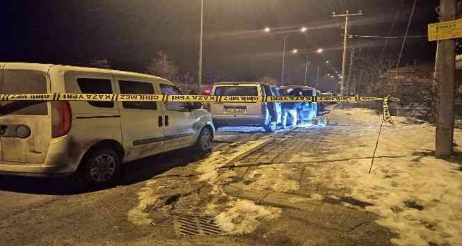 Eski karı koca çift silahlı saldırıda yaralandı