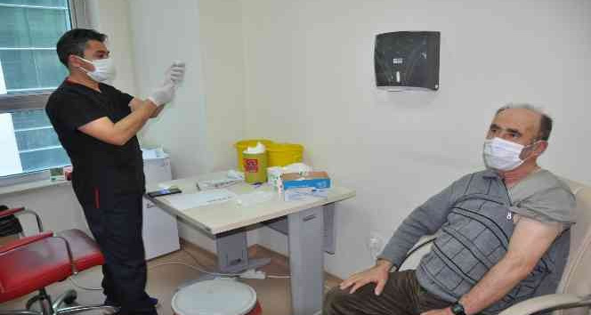 Karaman’da, TURKOVAC aşısına büyük ilgi