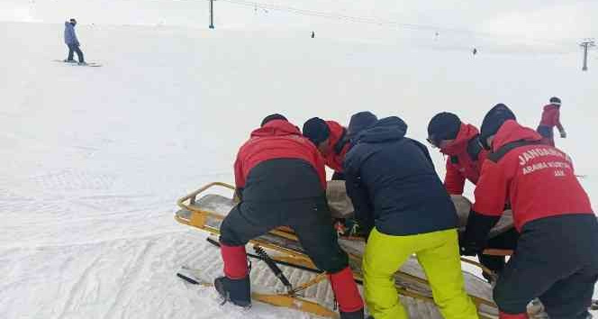 Bingöl’de JAK timleri, 135 kişinin imdadına yetişti
